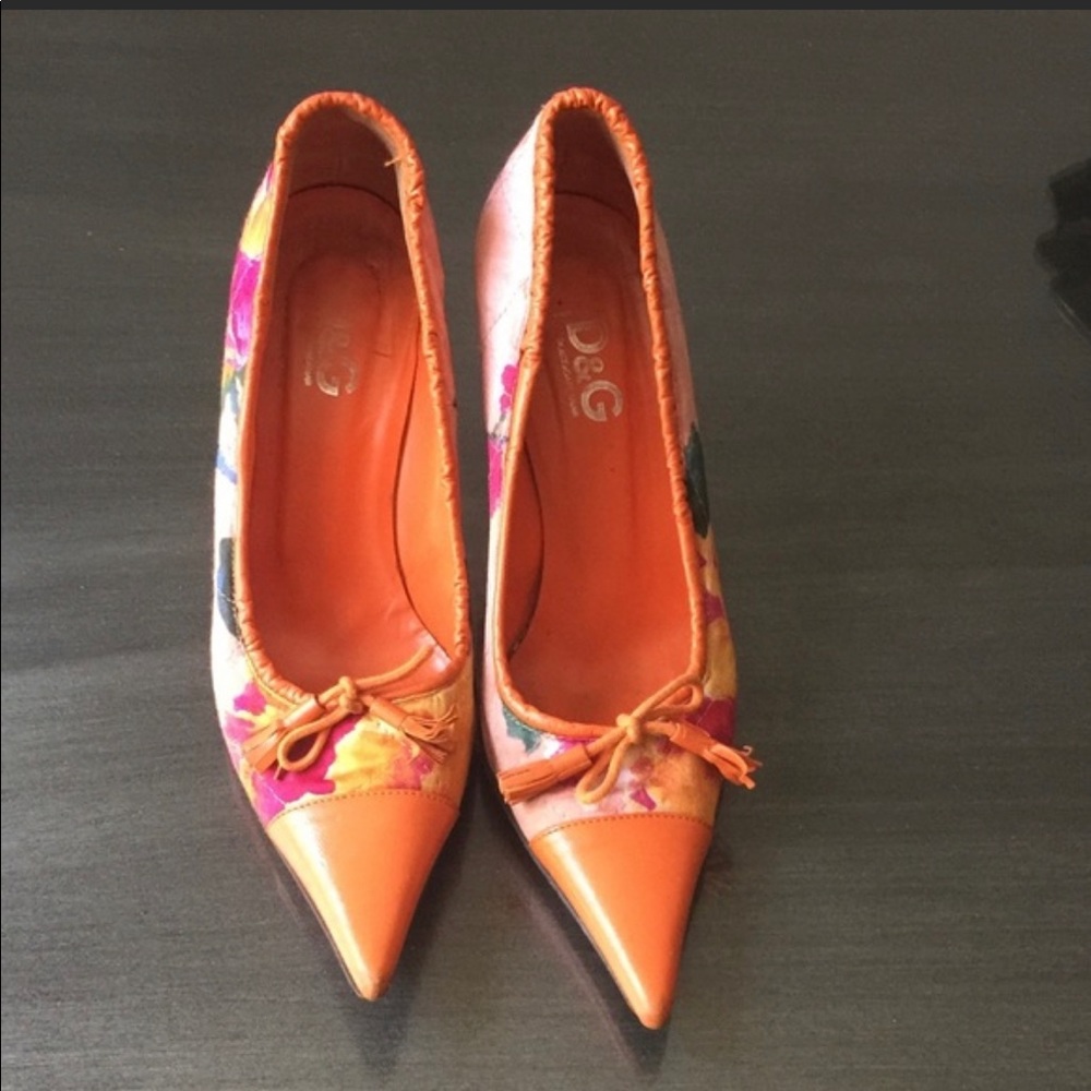 Dolce&Gabbana pump.